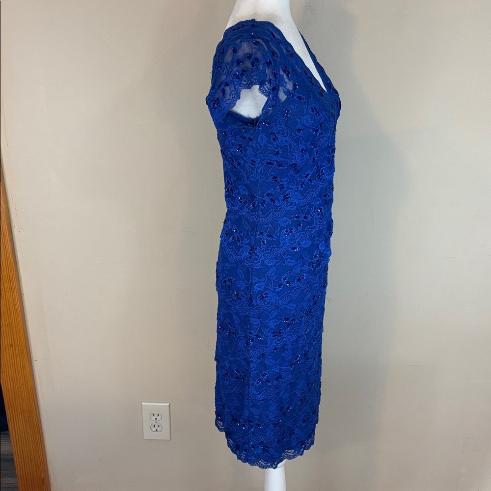 Marina Cobalt Blue Lace and Sequined V Neck Dress Size 6 - Picture 3 of 16